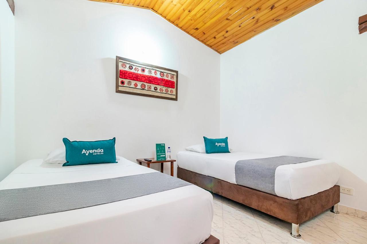 Ayenda Hotel Casona Santa Rosa Chia Ngoại thất bức ảnh