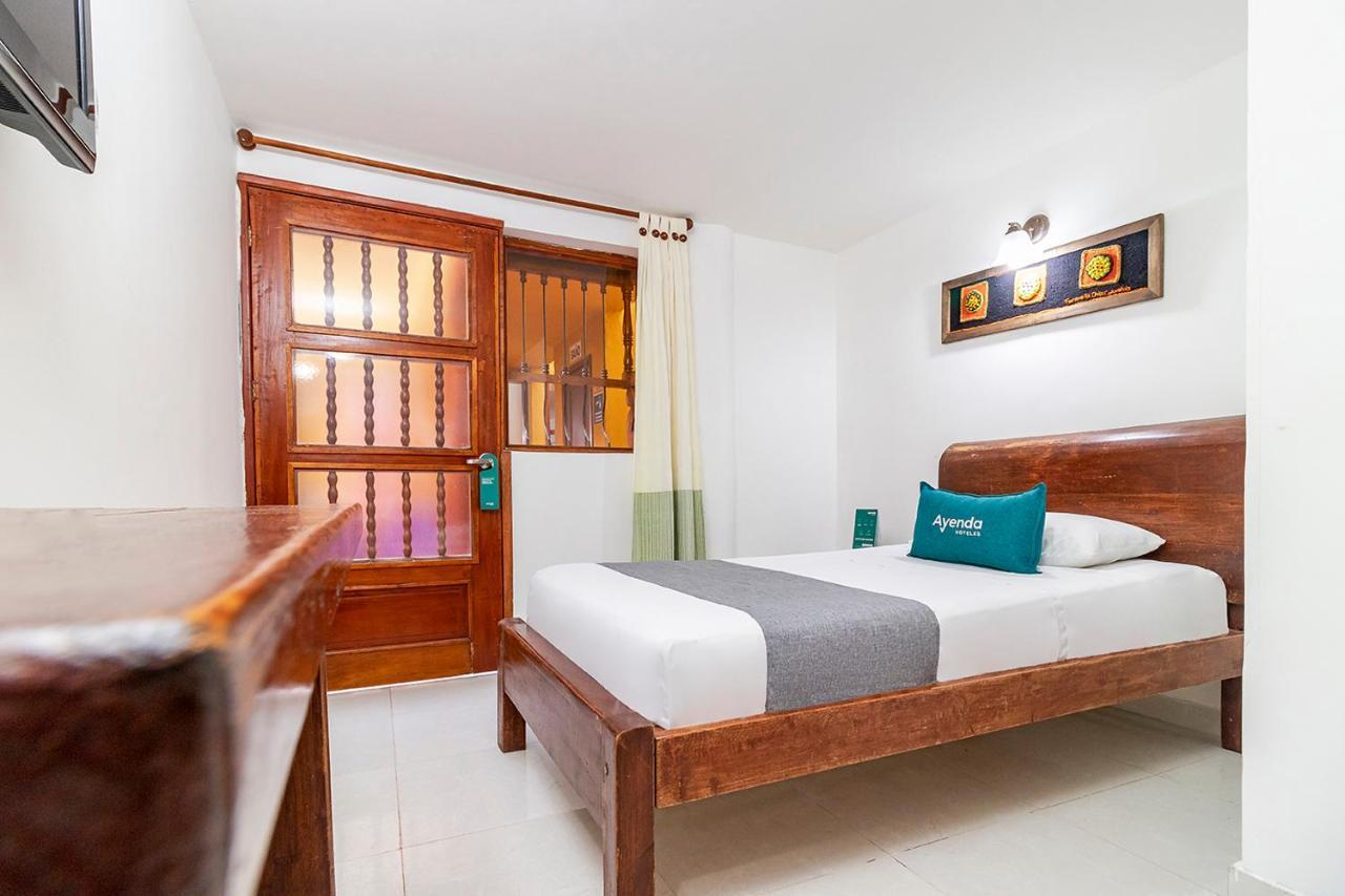Ayenda Hotel Casona Santa Rosa Chia Ngoại thất bức ảnh